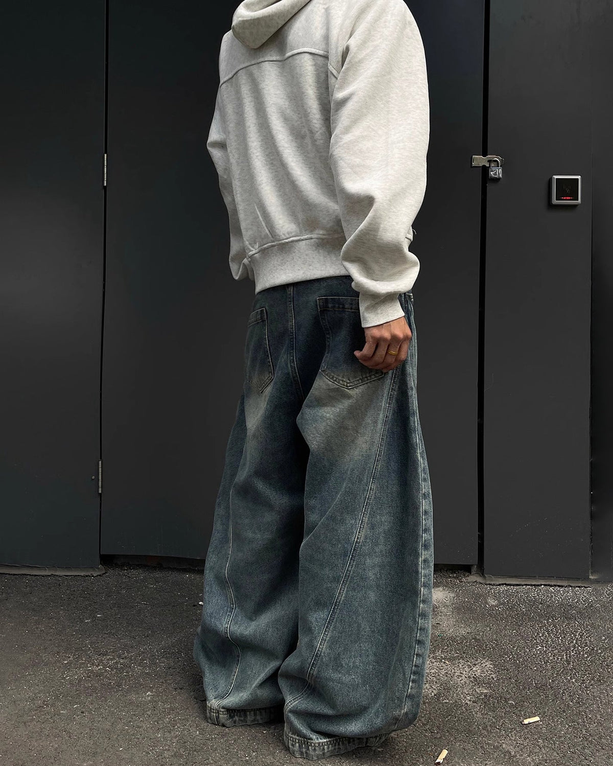 Blade Pants - Distressed Wide-Legged Denim