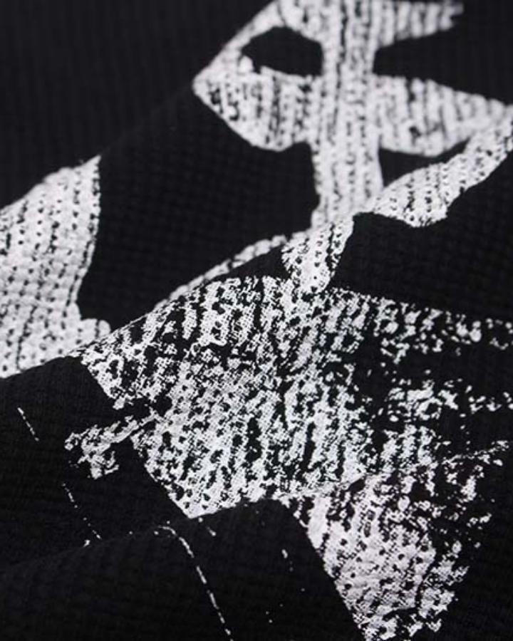 American Vintage-Style Rivet-Detail Graphic T-Shirt