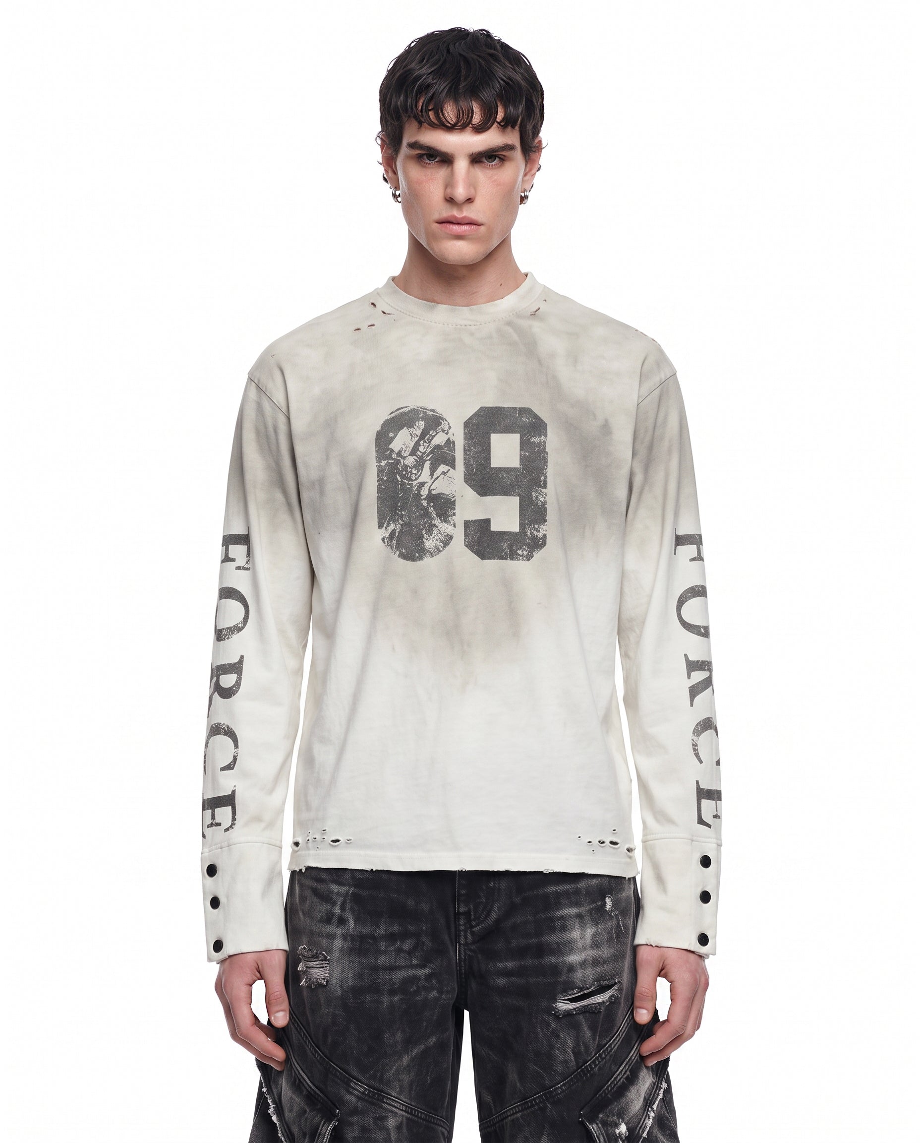 GRYFT American Vintage-Style Distressed Long-Sleeve T-Shirt