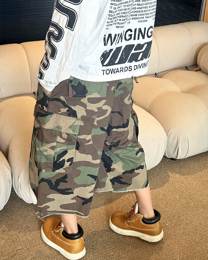 GRYFT Utility Camo Cargo Pocket Wide Knee Shorts