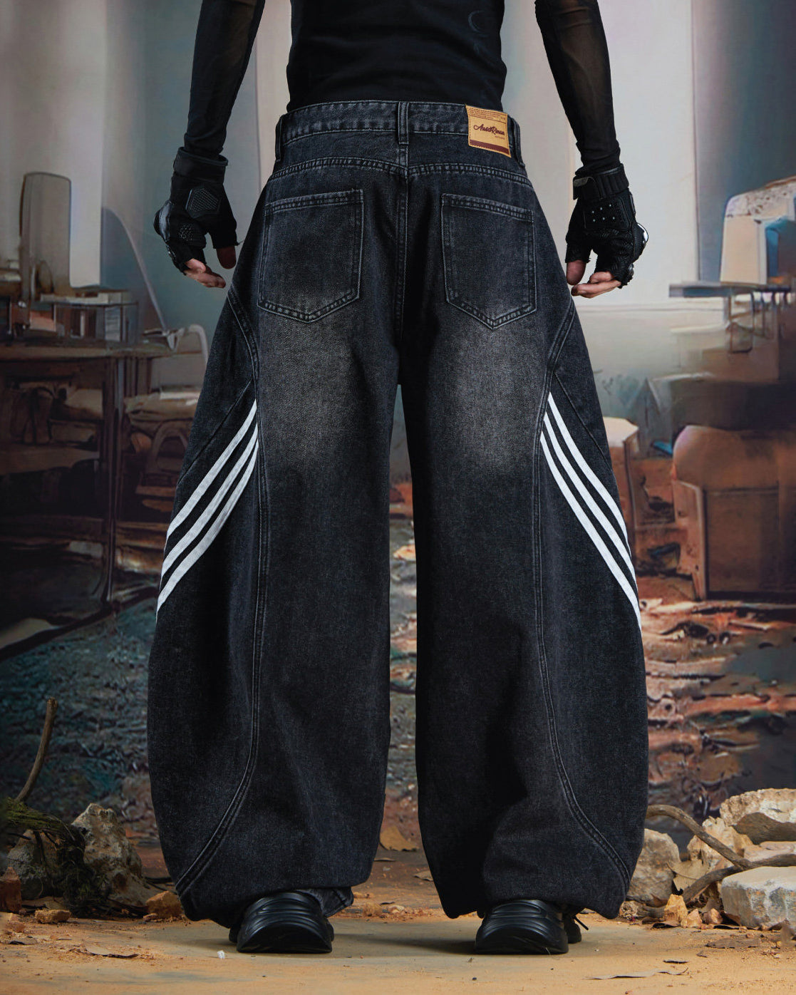 Washed Side Stripe Panel Denim Pants