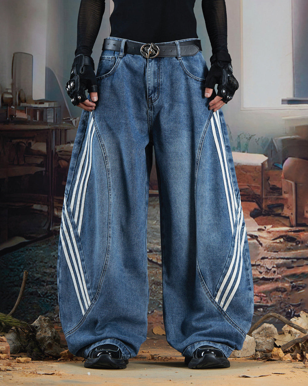 Washed Side Stripe Panel Denim Pants