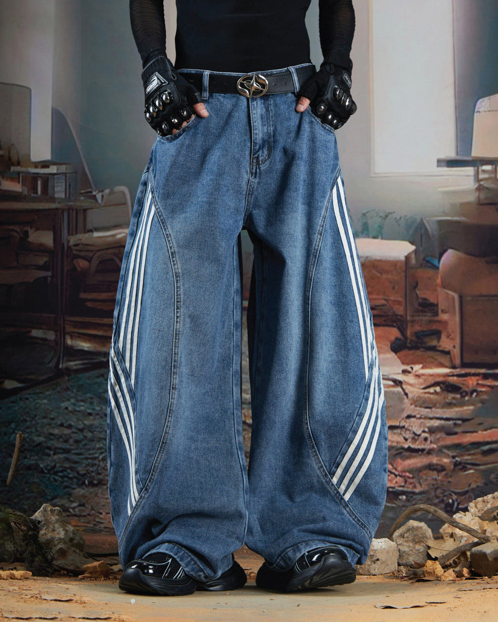 Washed Side Stripe Panel Denim Pants