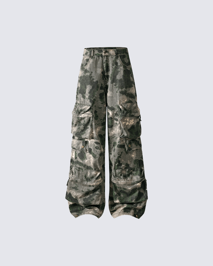 Cargo Pants with Camo Print - Stylish and Practical
