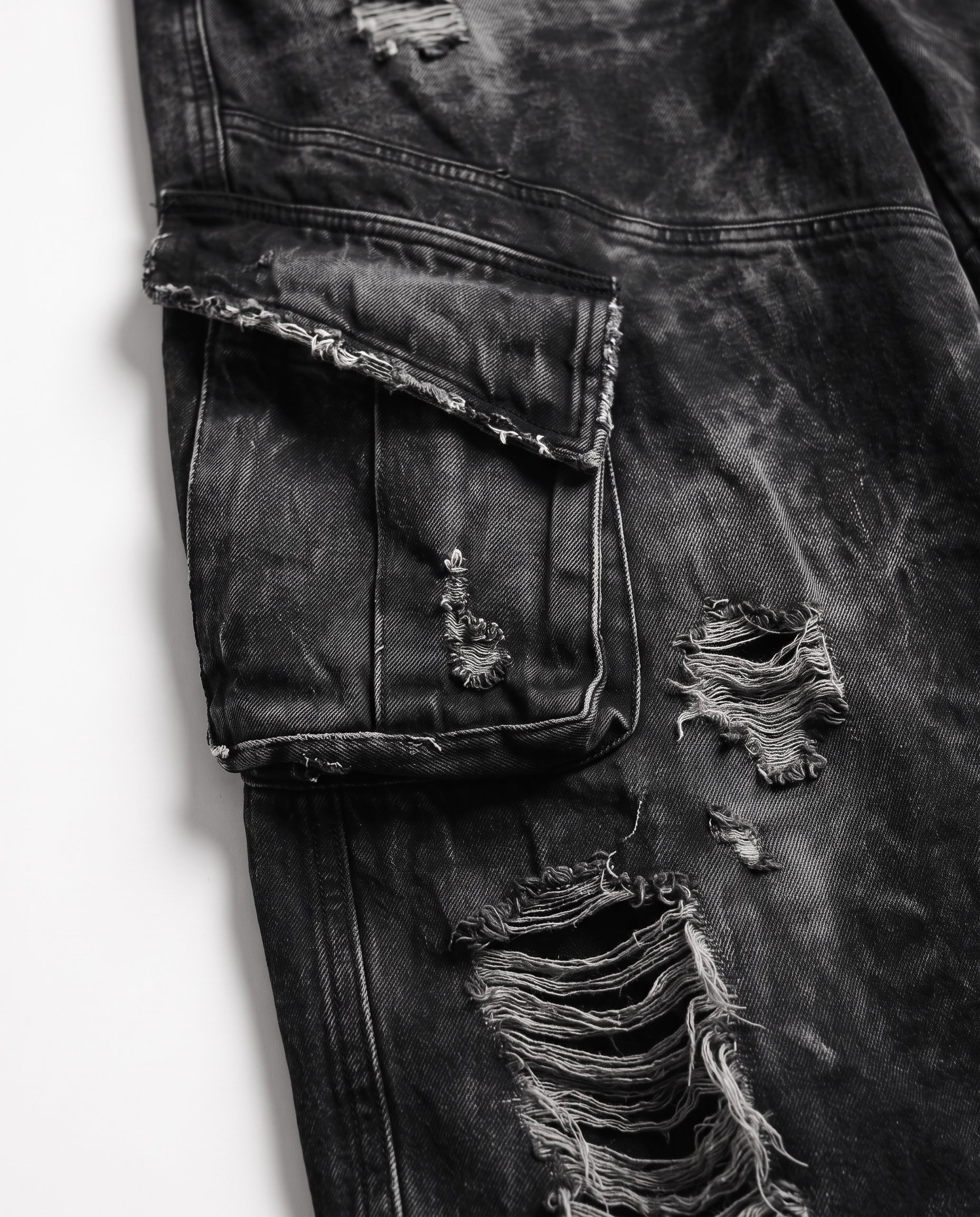 GRYFT Vintage Streetwear Distressed Cargo Jeans