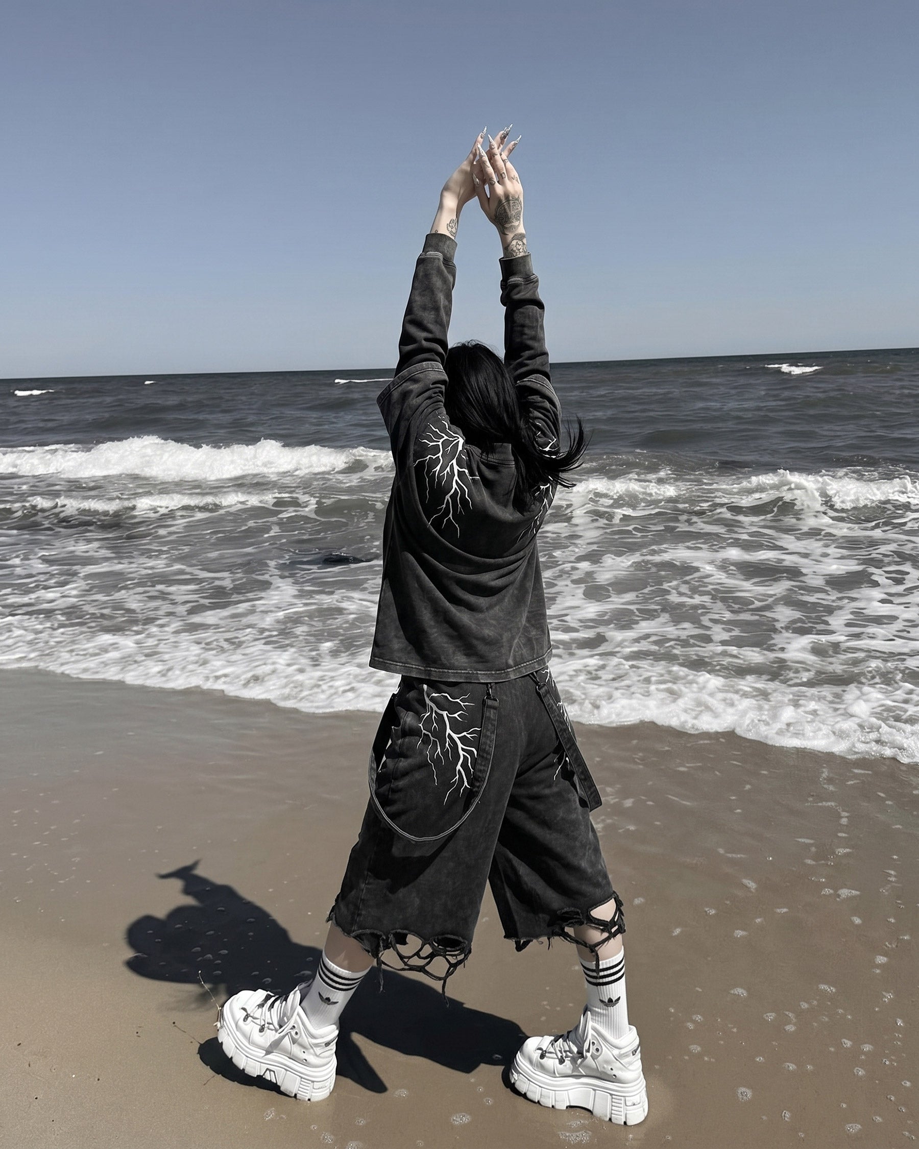 LIGHTNING Series | Washed Layered Long Sleeve T-Shirt