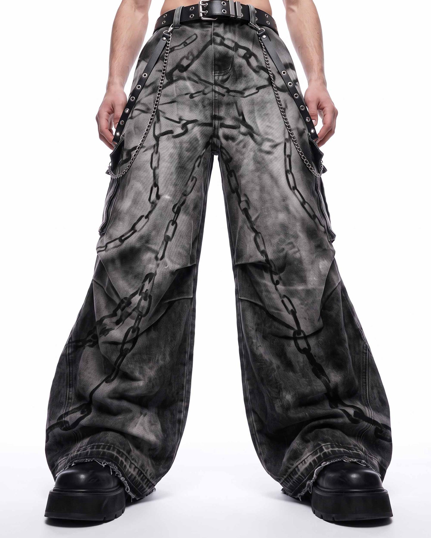 GRYFT SYMBIOTE Chain-Graphic Distressed Cargo Pants