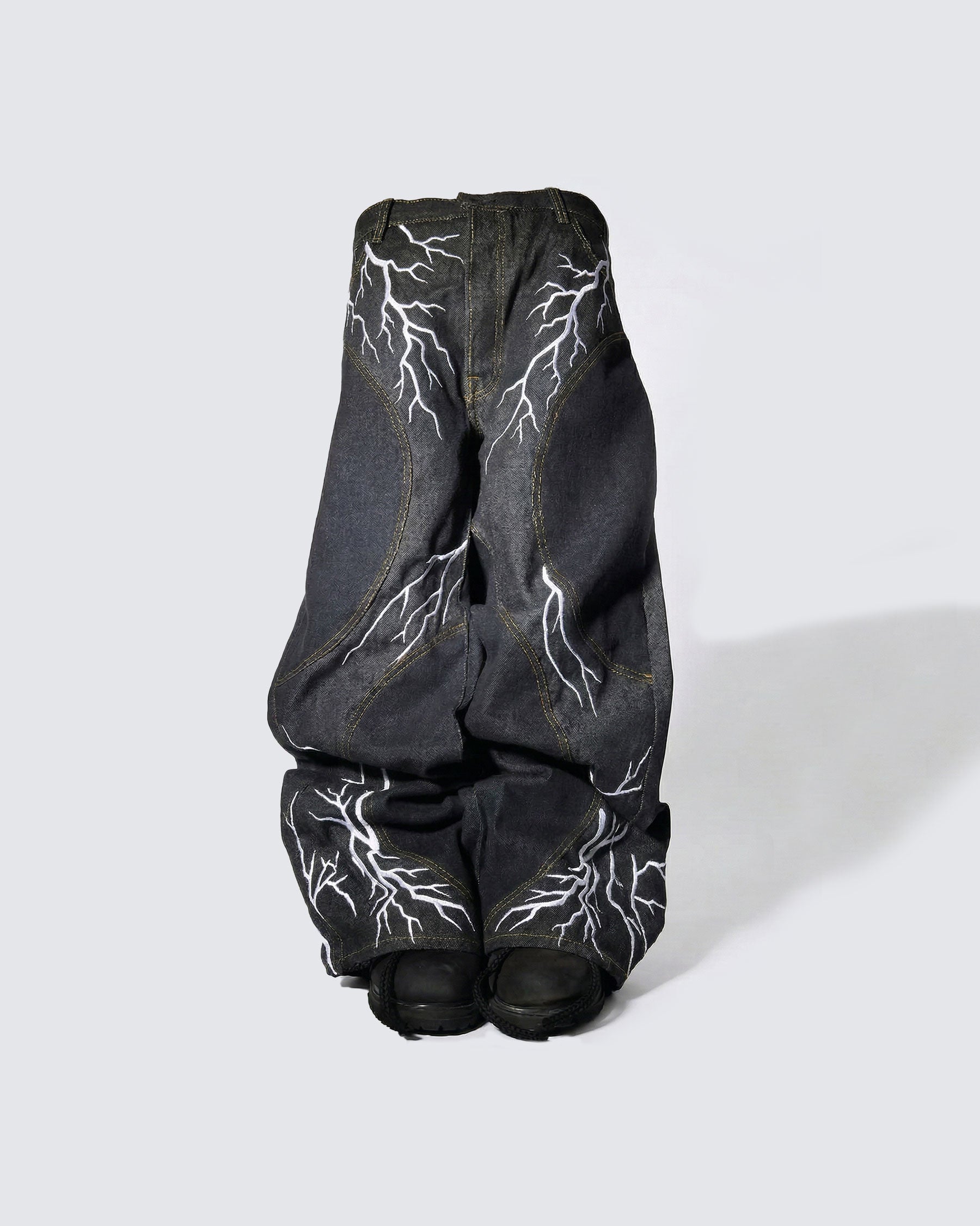 LIGHTNING Series | Double-Sided Embroidery Raw Denim