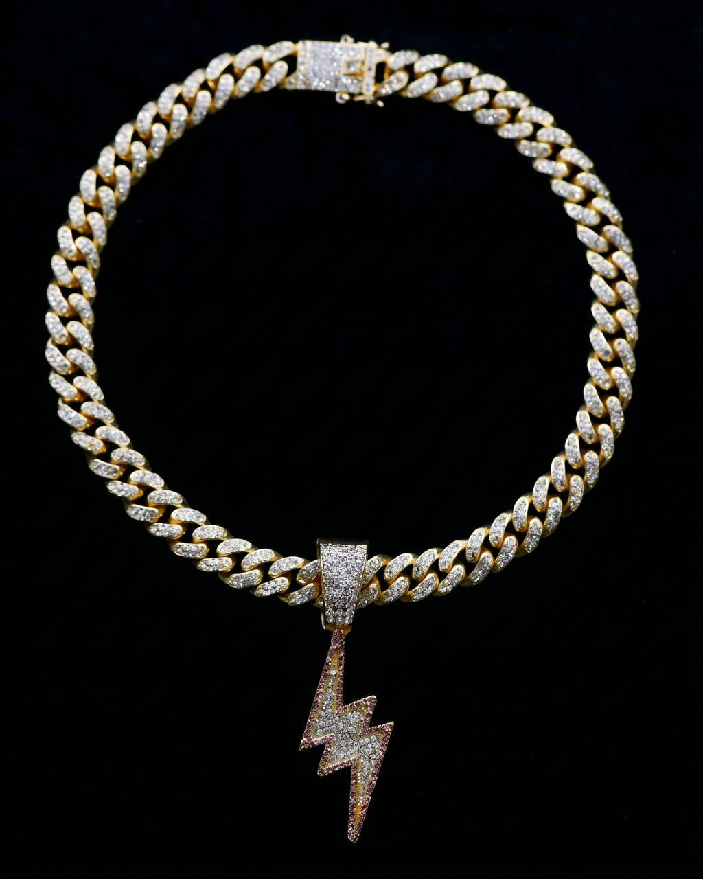 LIGHTNING Series | Pendant Cuban Chain Necklace