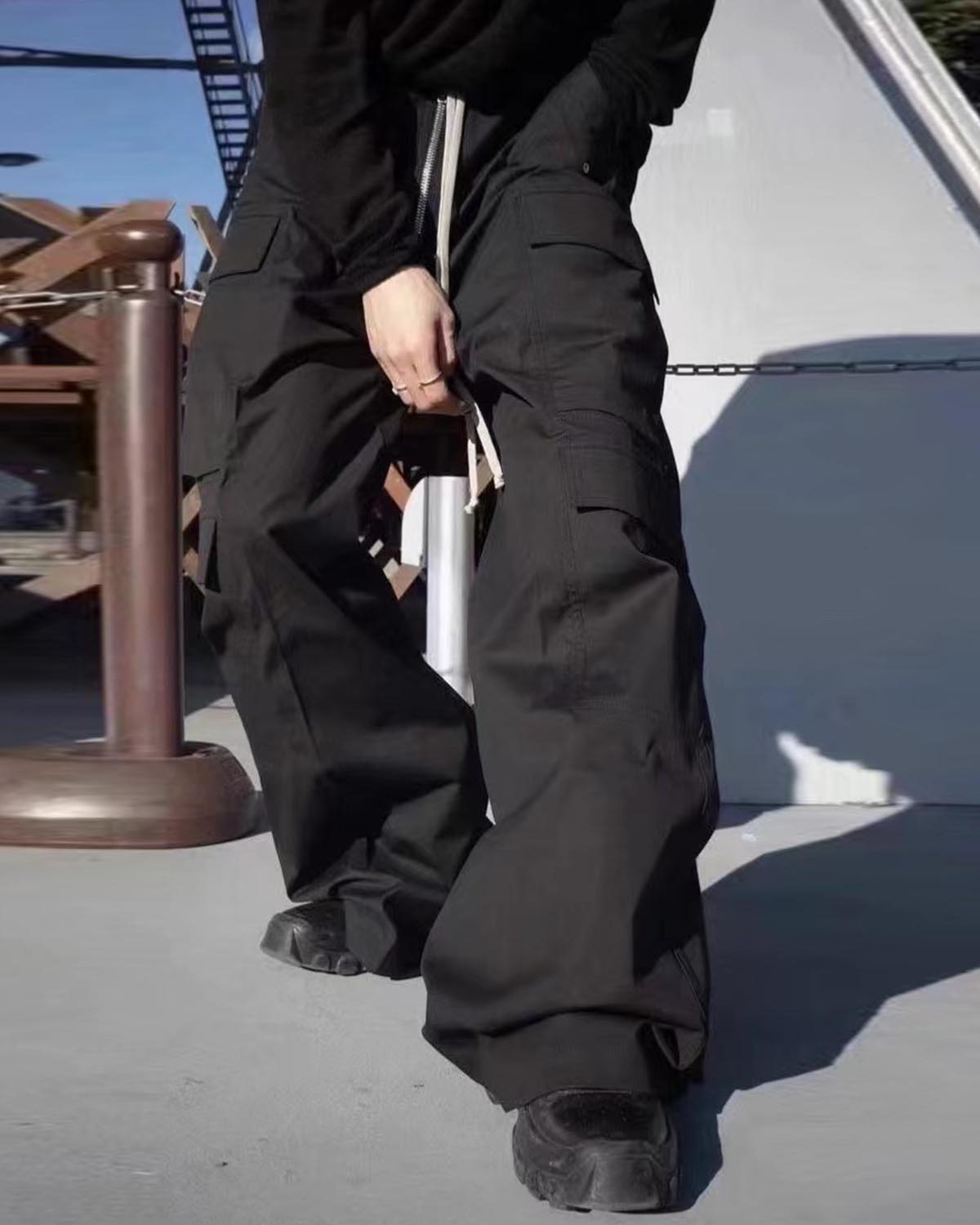 Black Wide-Leg Cargo Pants – Streetwear Baggy Trousers with Zipper & Drawstring