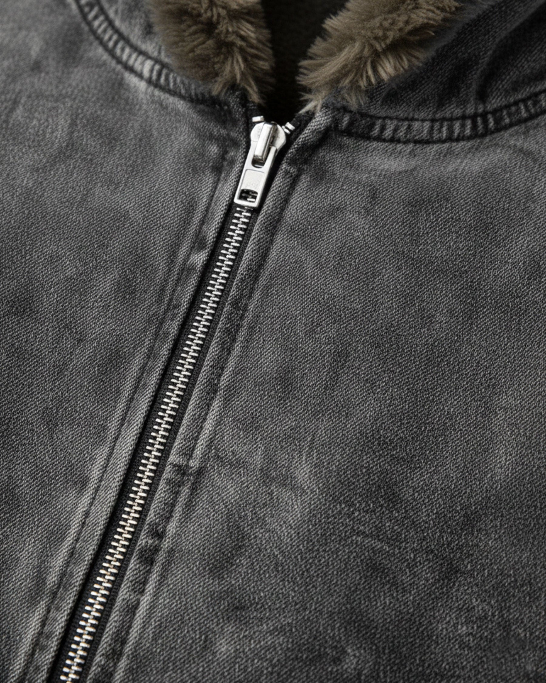 Cropped-Boxy Hoodie in Stone-Washed Cotton