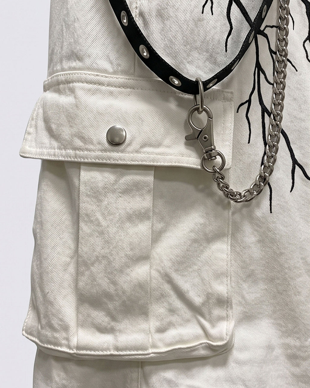 LIGHTNING Series | Gothic Chain Strap Utility Shorts
