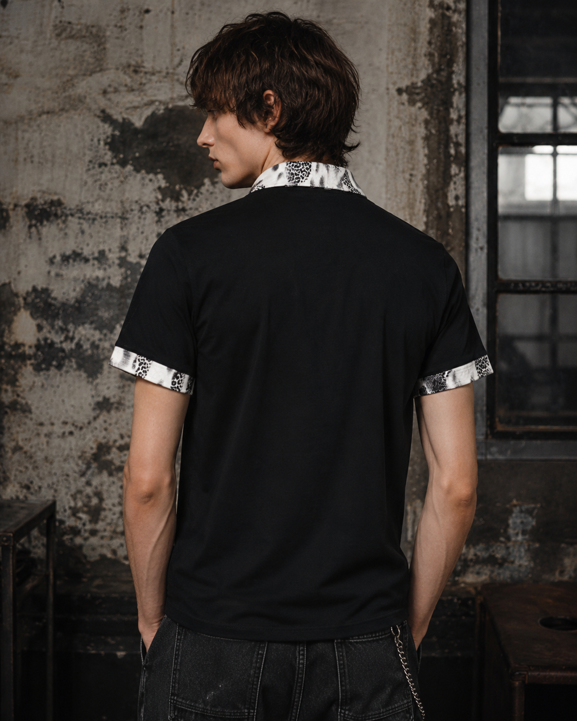 American Retro Leopard Print Metallic Stud Letter T-Shirt
