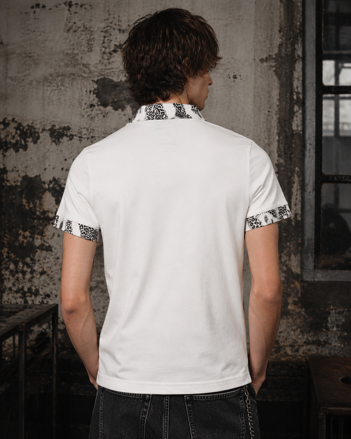 American Retro Leopard Print Metallic Stud Letter T-Shirt