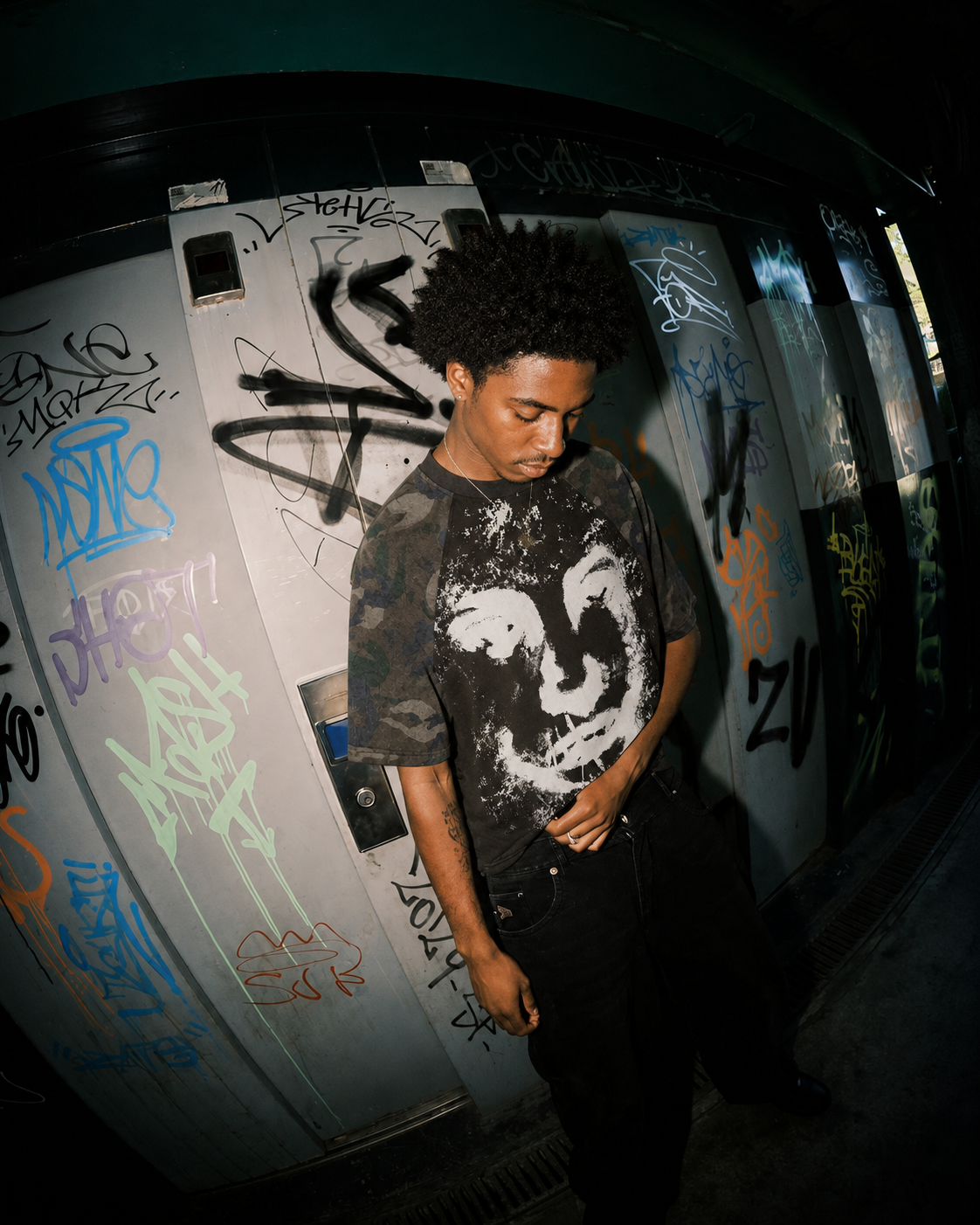 GRYFT Retro Art-Print Camouflage T-Shirt