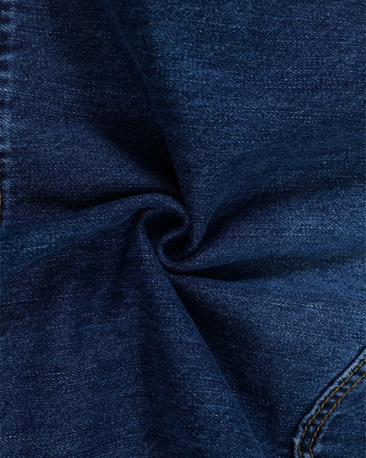 Large Pocket Curved Jeans
