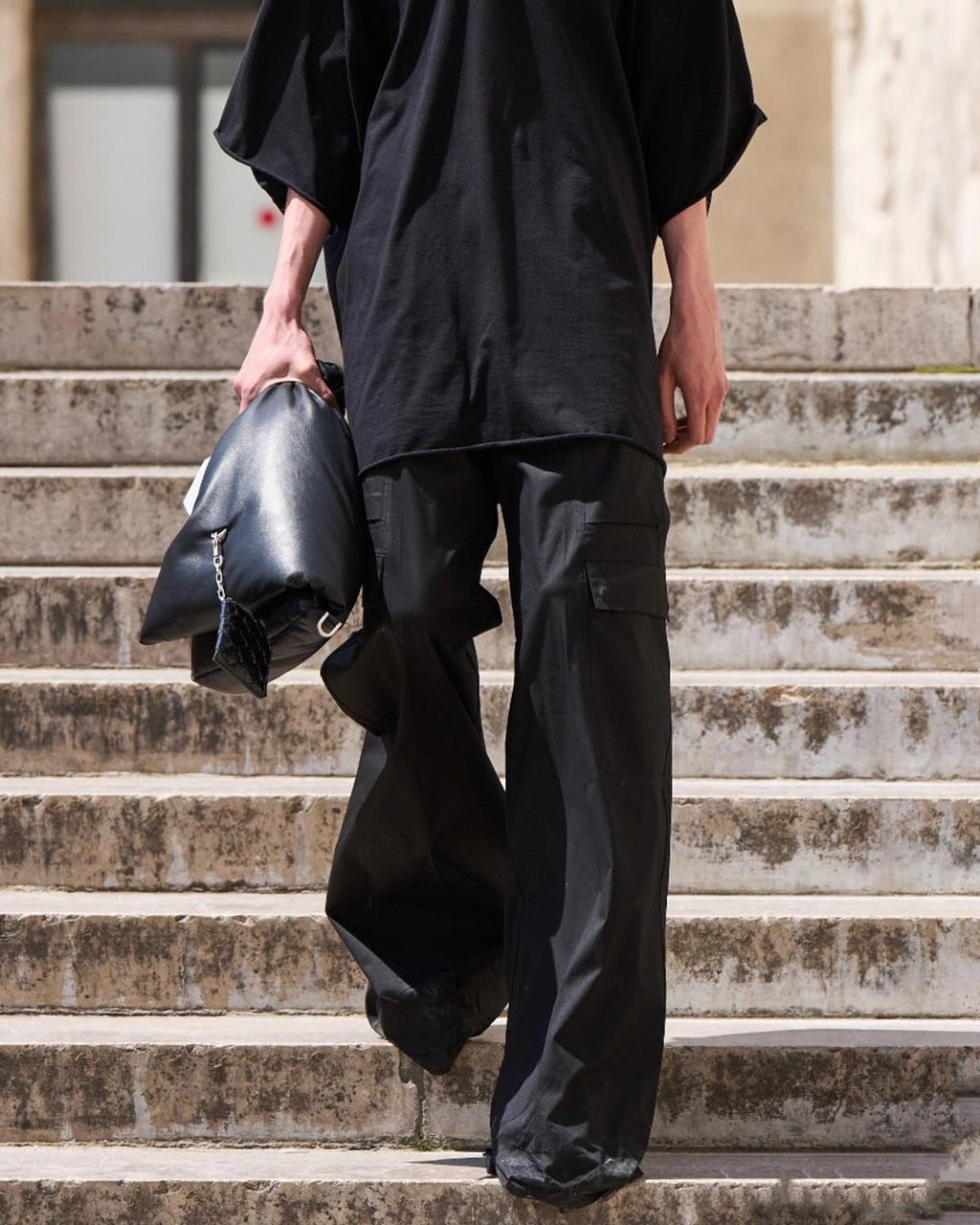 Black Wide-Leg Cargo Pants – Streetwear Baggy Trousers with Zipper & Drawstring