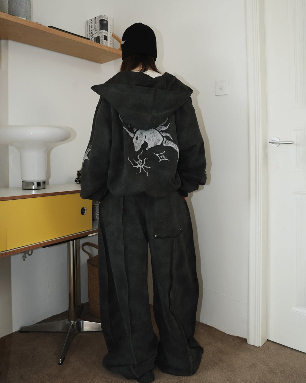Unicorn – Street Hoodie – Dark Grey