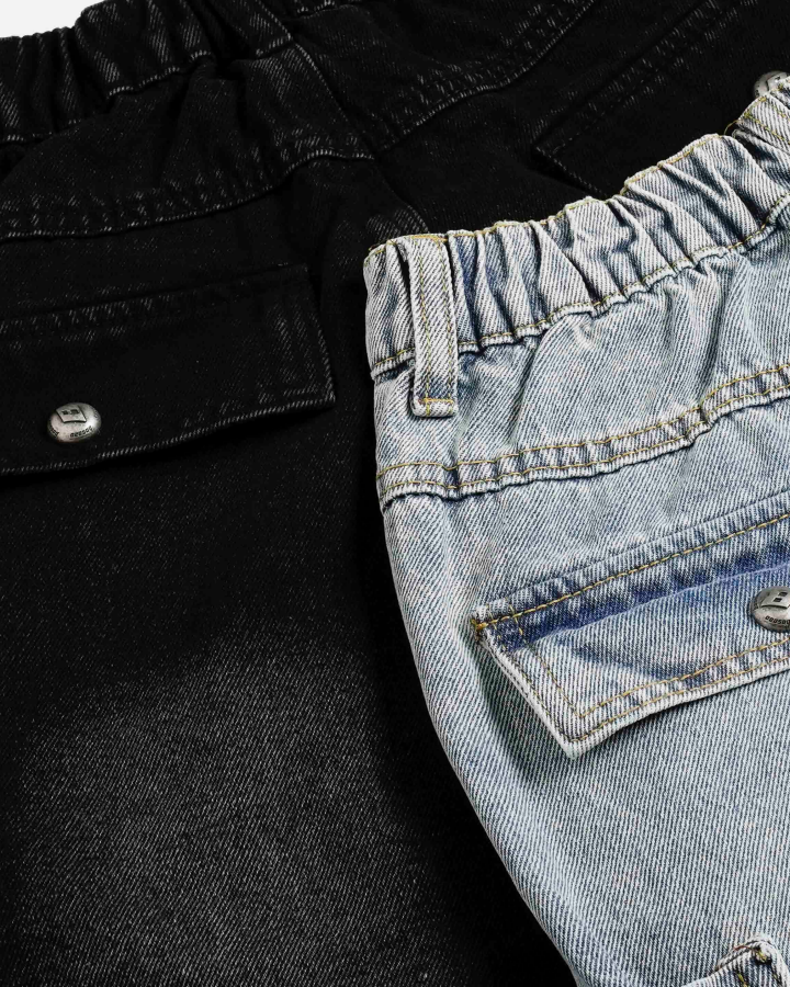 Vintage Washed Distressed Pocket Capri Pants