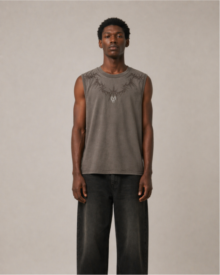 Dark Gothic Thorn Graphic Sleeveless T-Shirt